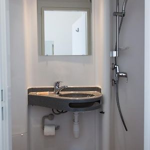 Habitación Económica con Cama King